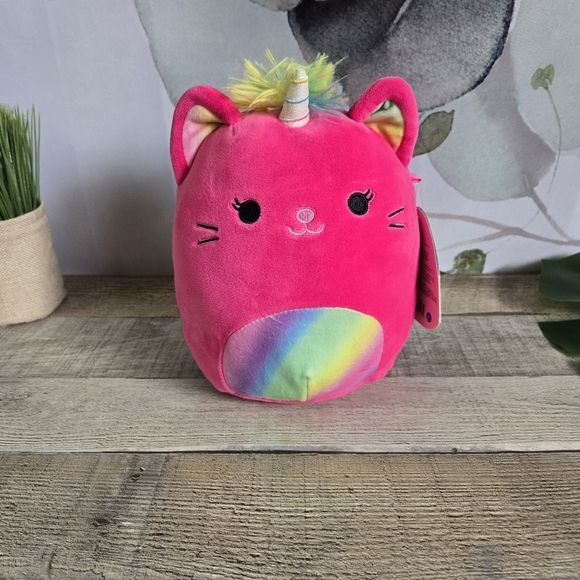 SQUISHMALLOWS | Lizette Pink Unicorn Cat Plush Toy - Picture 1 of 10